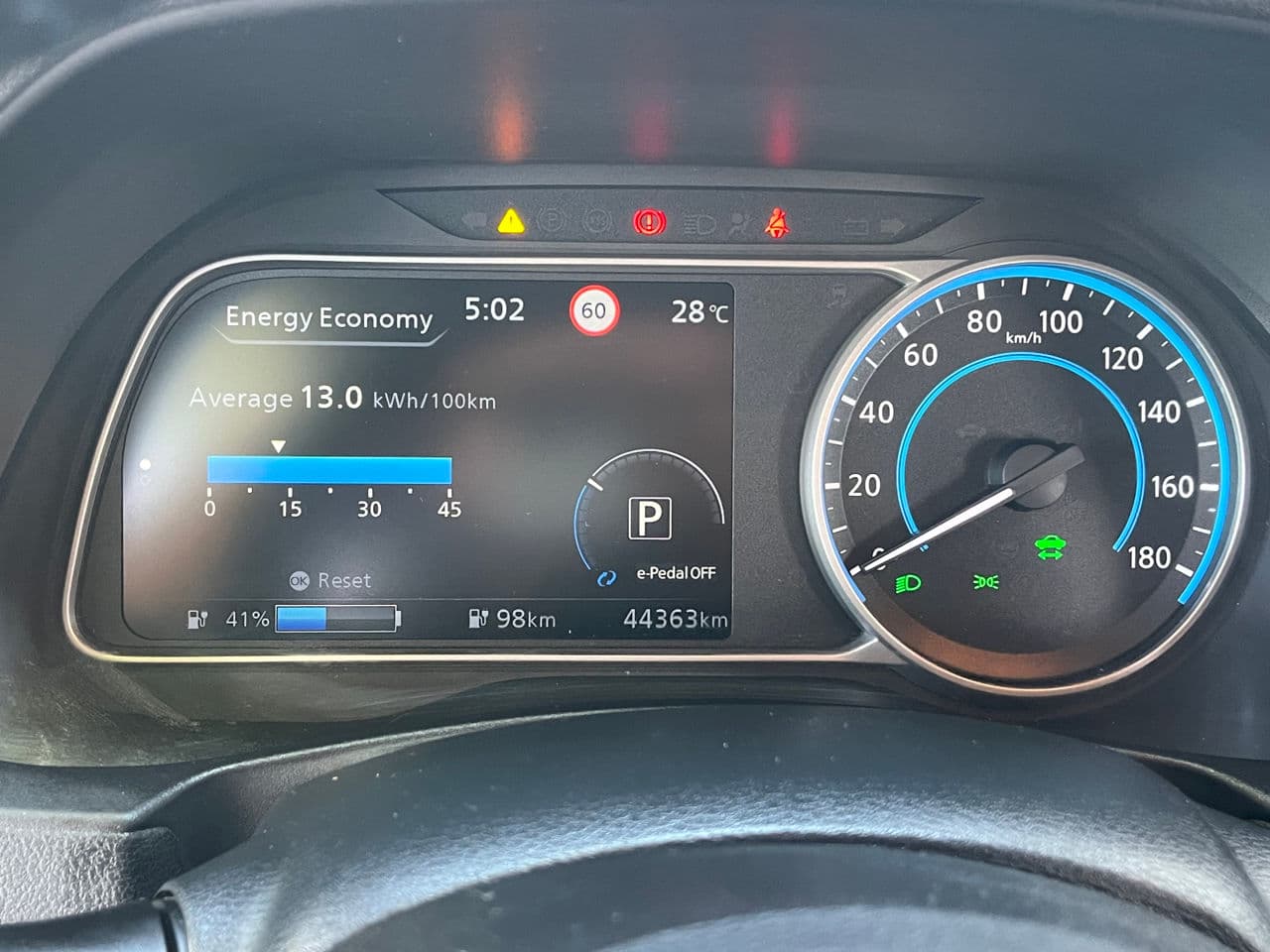 Nissan Leaf 2021 — Миниатюра 10