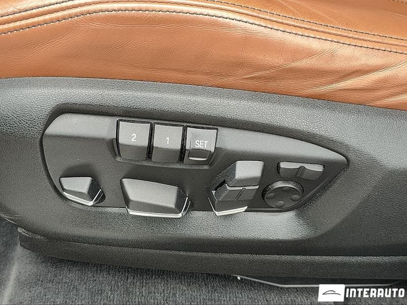BMW X5 2.5D 2015 — Миниатюра 17