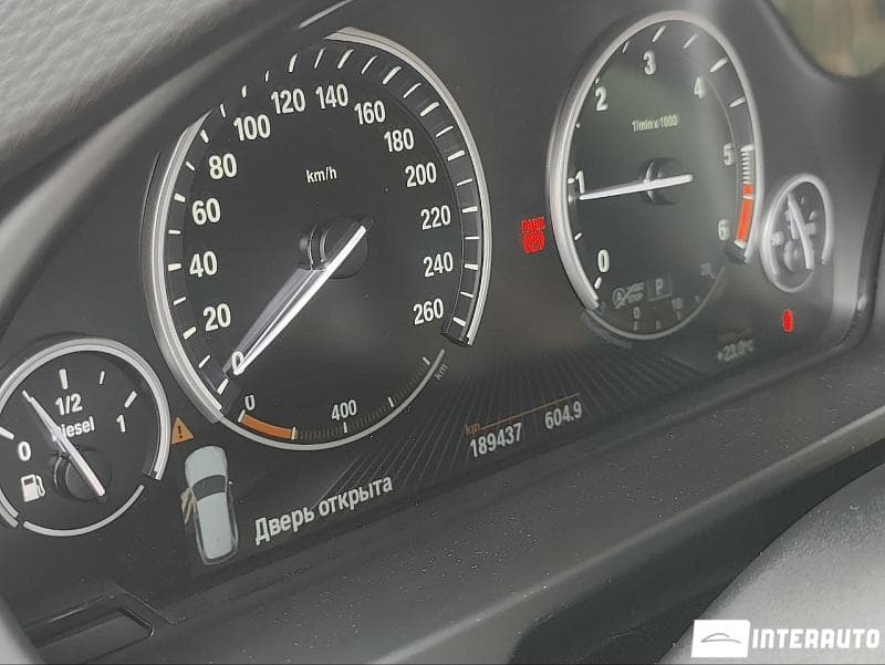 BMW X5 2.5D 2015 — Миниатюра 12