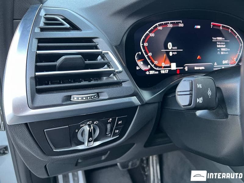2022 BMW X3 3.0i — Miniatură 15