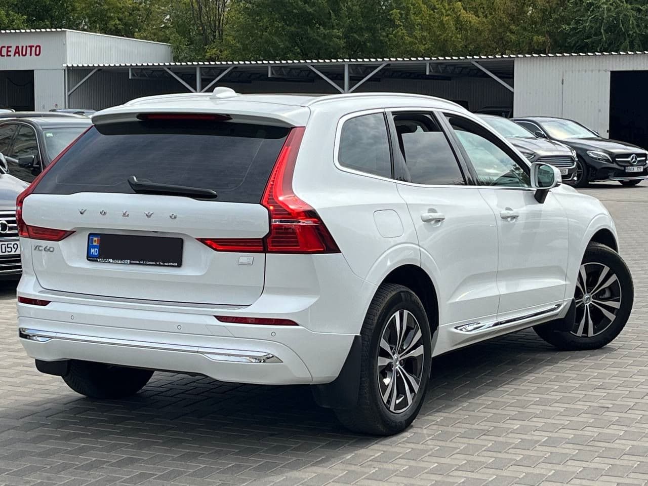 2023 Volvo XC 60 — Miniatură 4