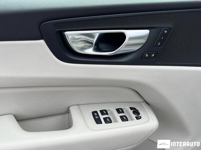 2023 Volvo XC 60 — Miniatură 5