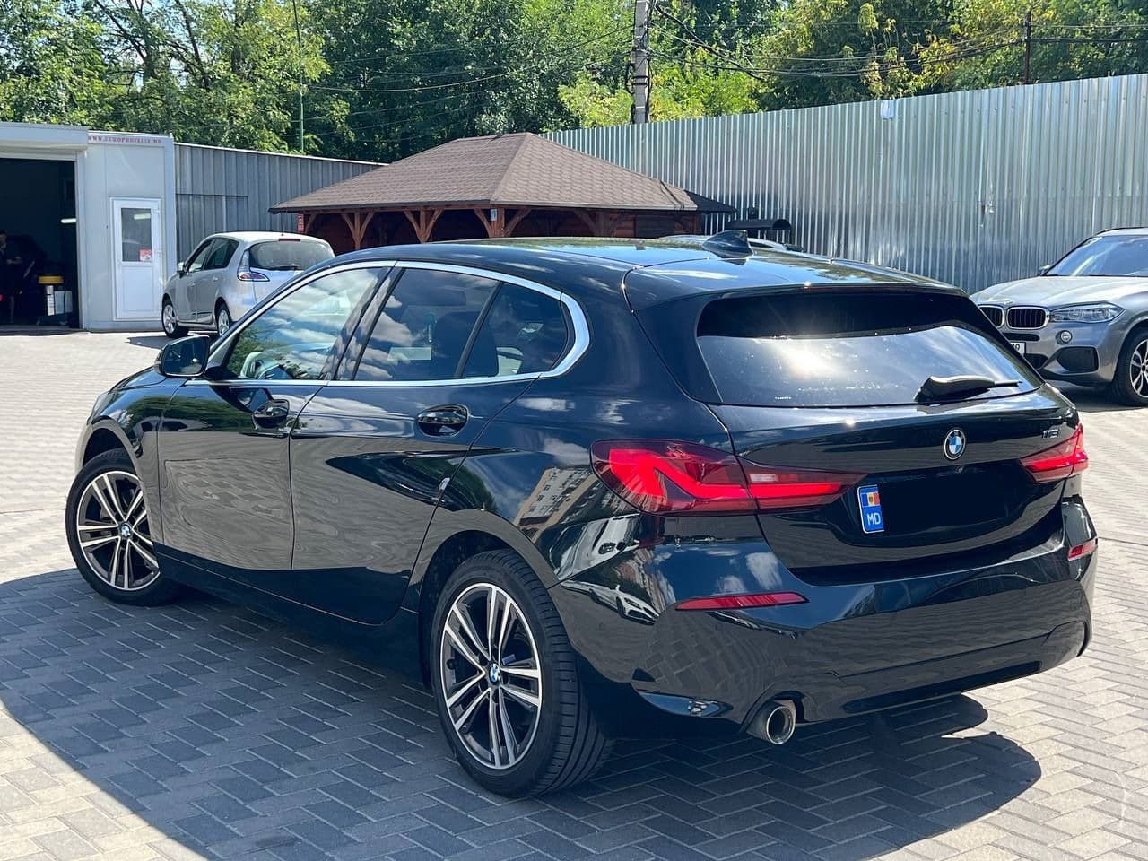 2021 BMW 116 — Miniatură 2