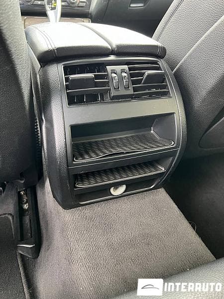 2016 BMW 520 — Miniatură 15