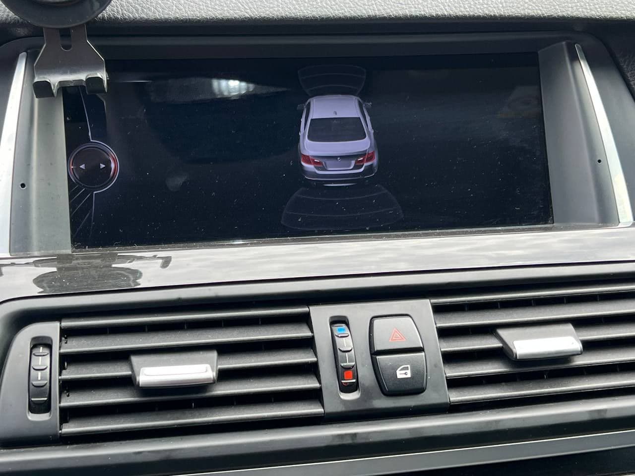 2016 BMW 520 — Miniatură 10
