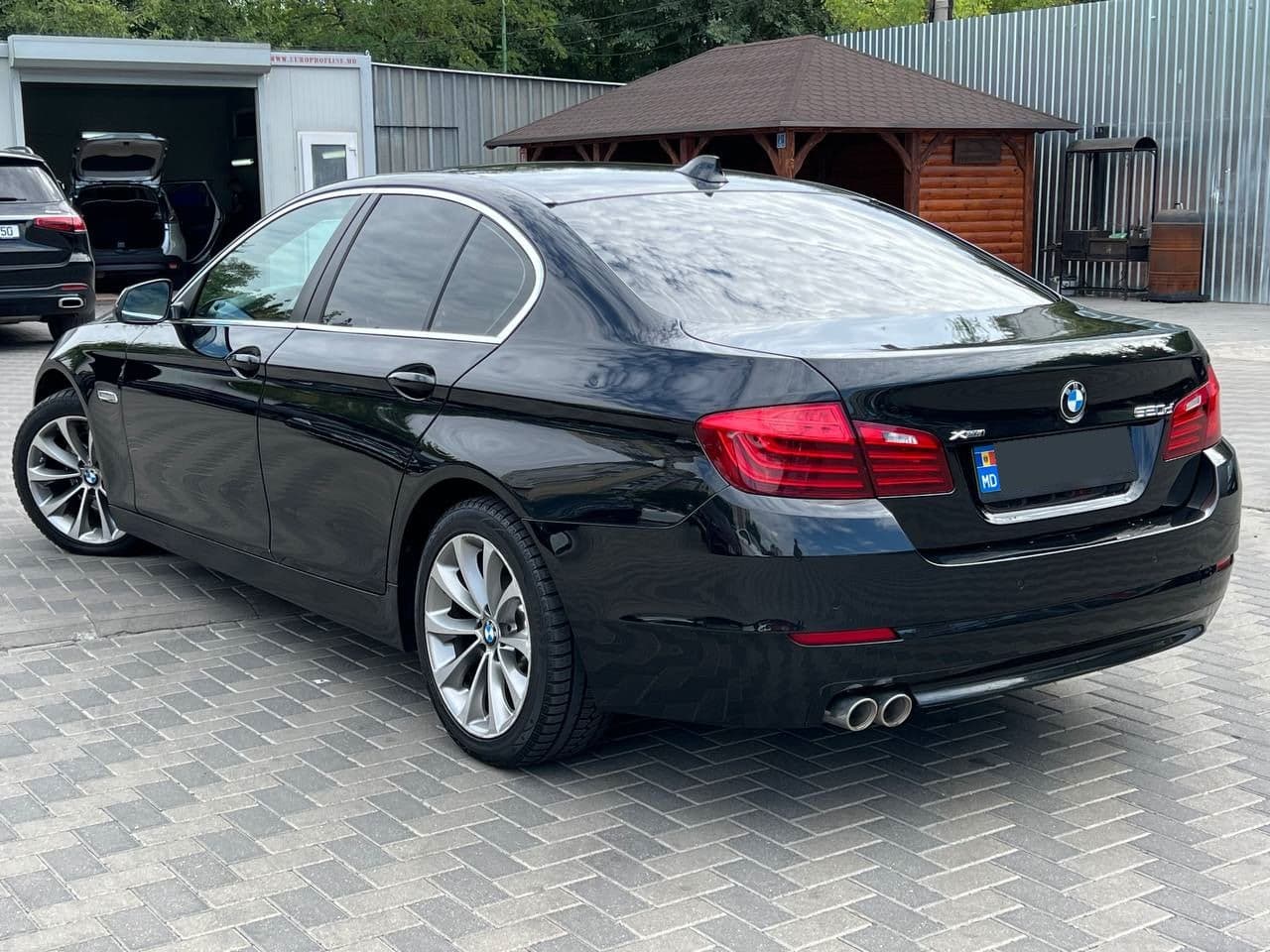 2016 BMW 520 — Miniatură 2