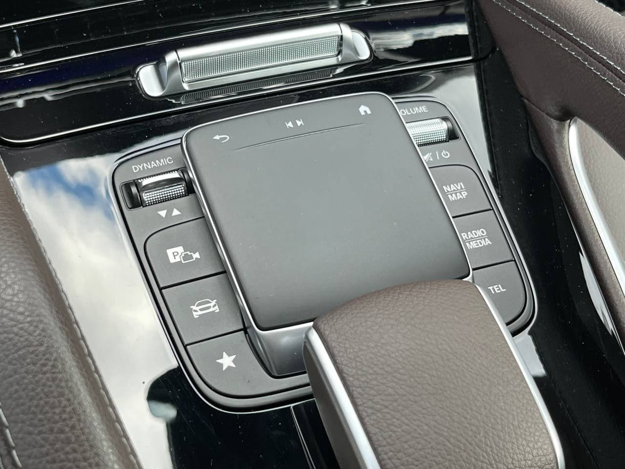 2023 Mercedes GLS 450 — Miniatură 16