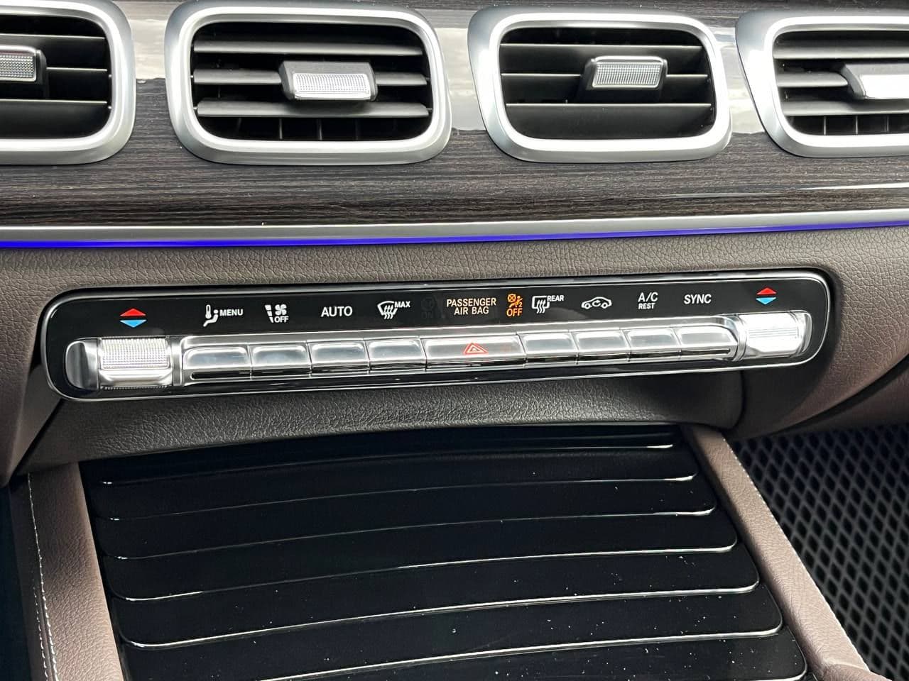 2023 Mercedes GLS 450 — Miniatură 15