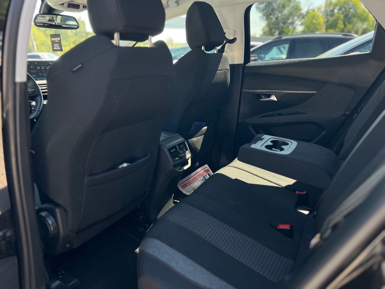 2020 Peugeot 3008 — Miniatură 13