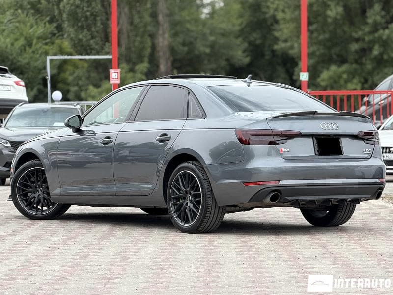 Audi A4 2016 — Миниатюра 3
