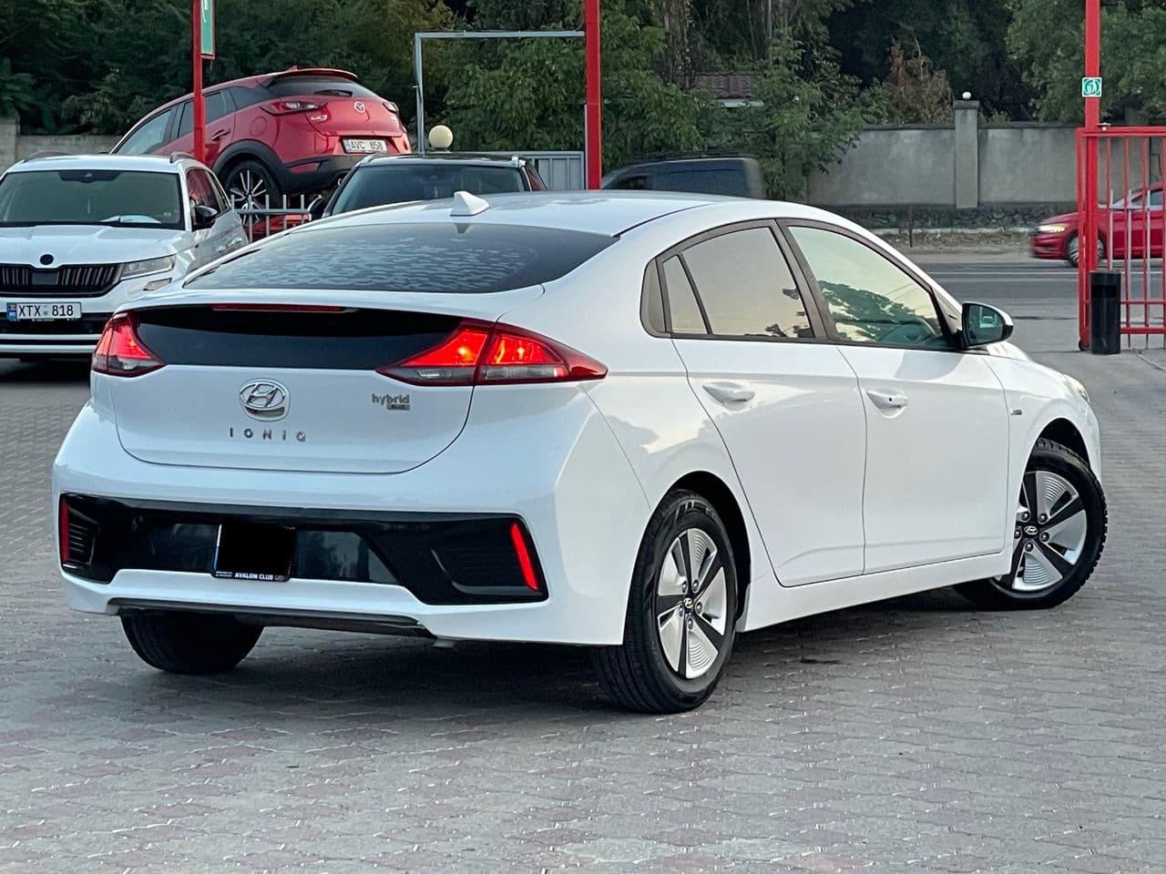 Hyundai Ioniq 2018 — Миниатюра 2
