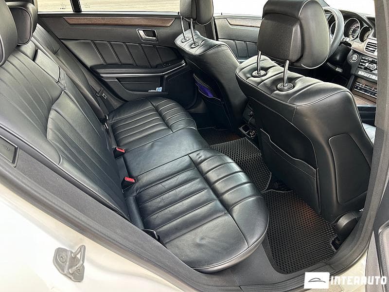 2013 Mercedes E 300h — Miniatură 18