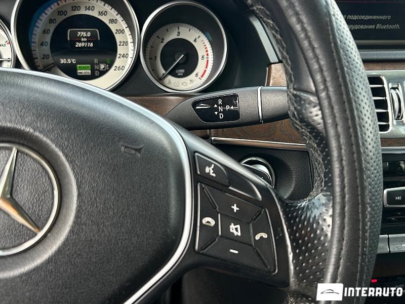 2013 Mercedes E 300h — Miniatură 11