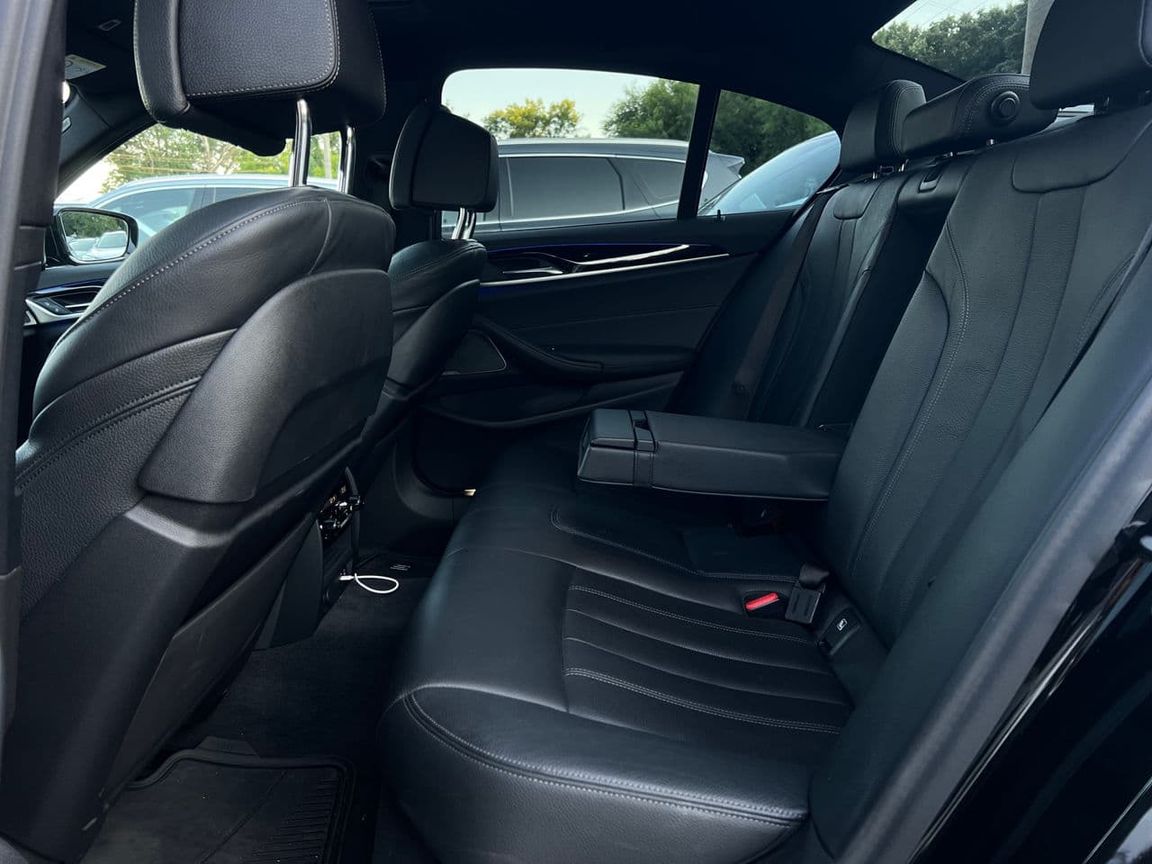 2022 BMW 520 — Miniatură 16