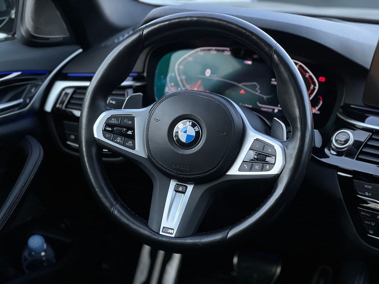 2022 BMW 520 — Miniatură 9