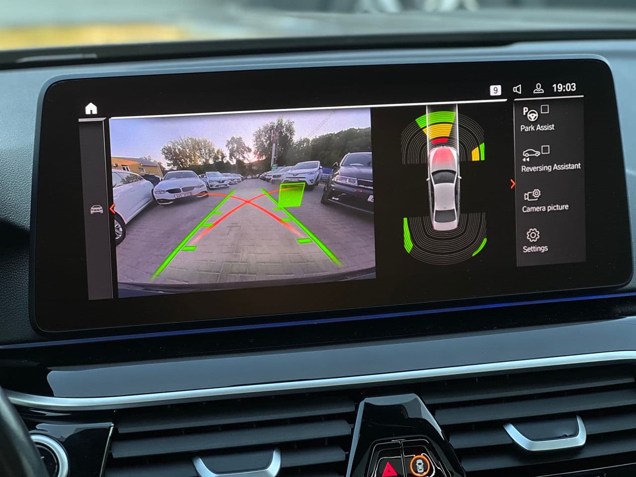 2022 BMW 520 — Miniatură 12