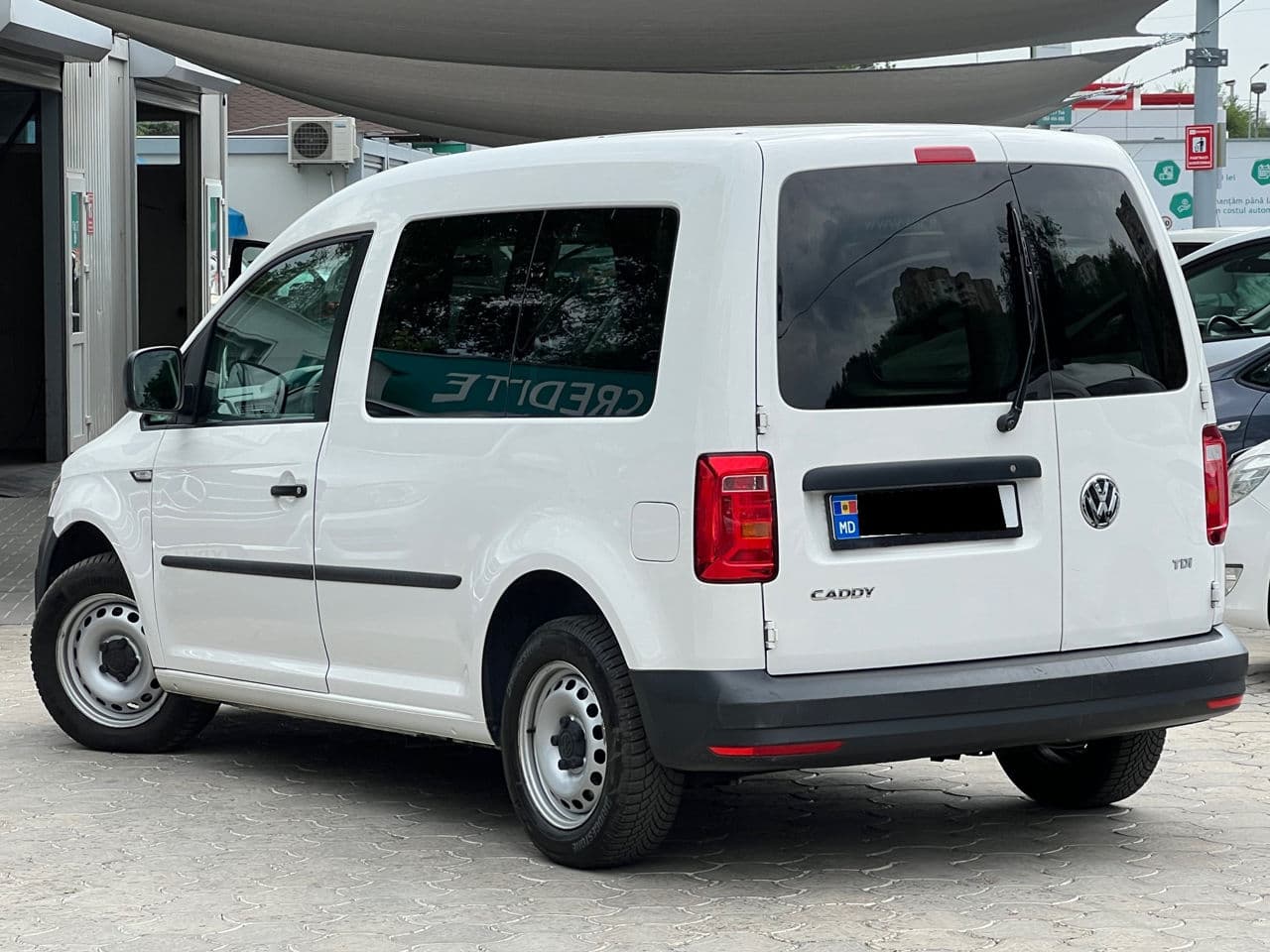 2017 Volkswagen Caddy — Miniatură 2
