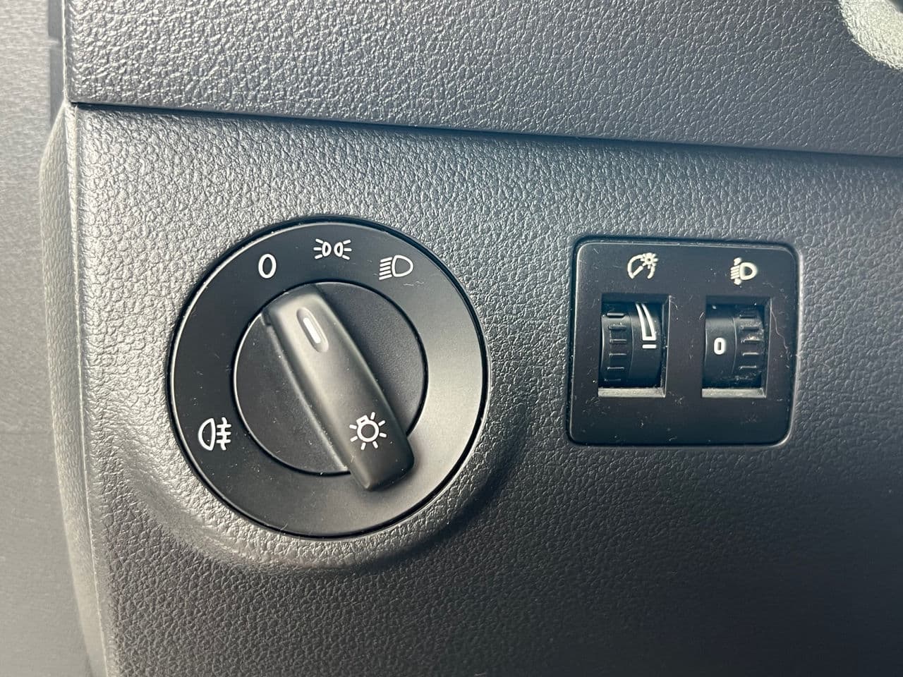 2017 Volkswagen Caddy — Miniatură 10