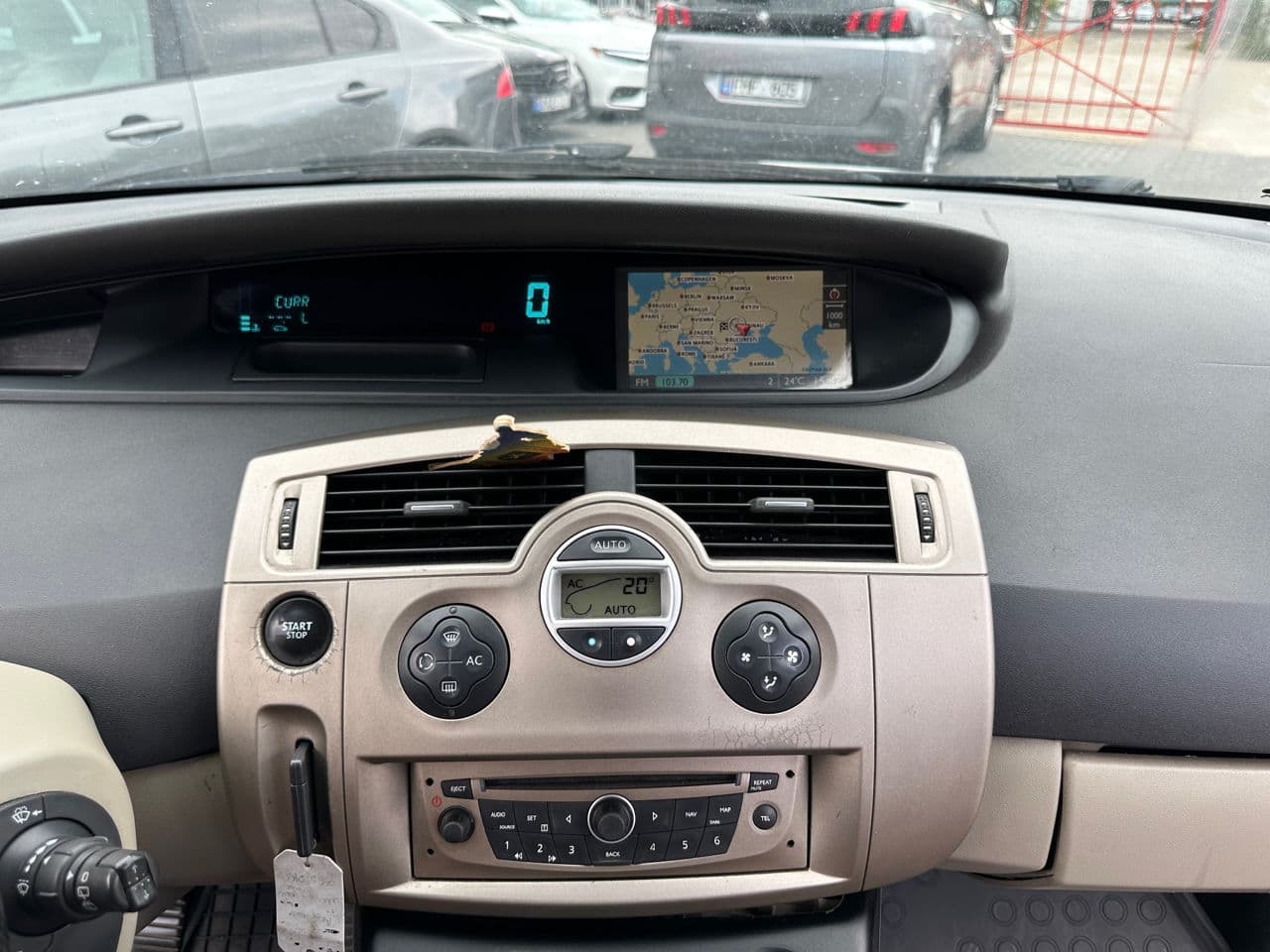 2009 Renault Grand Scenic — Miniatură 8