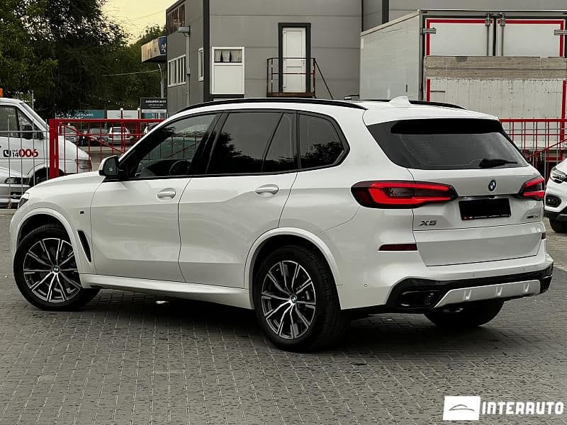 BMW X5 2.5D 2021 — Миниатюра 2