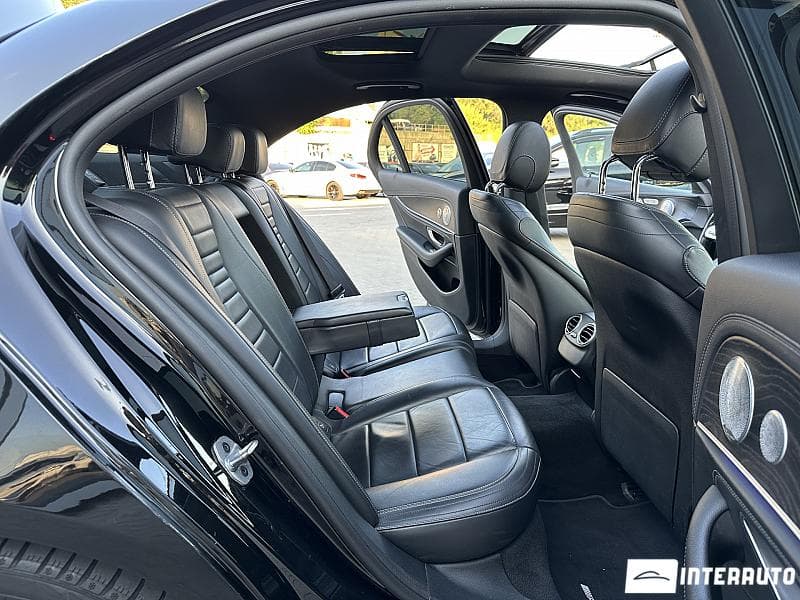 2020 Mercedes E 220 — Miniatură 14