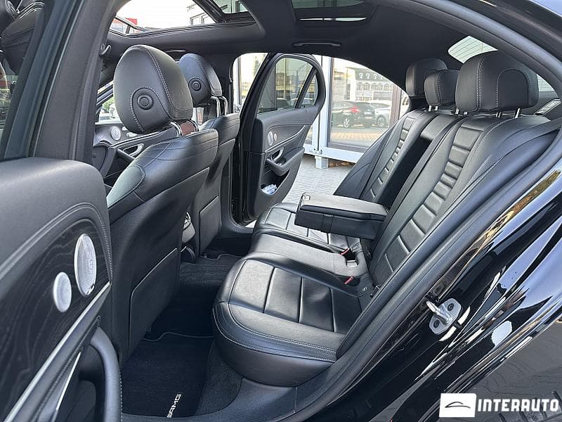 2020 Mercedes E 220 — Miniatură 16