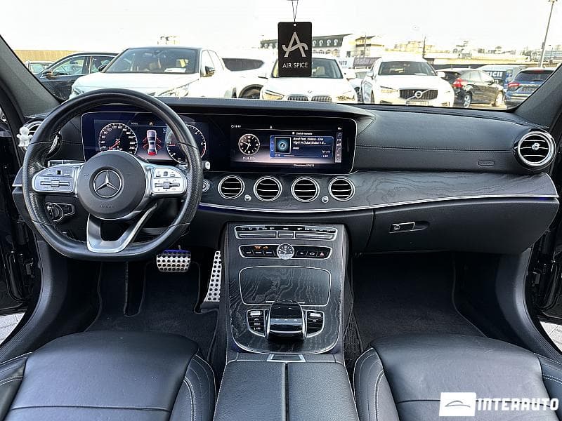 2020 Mercedes E 220 — Miniatură 6