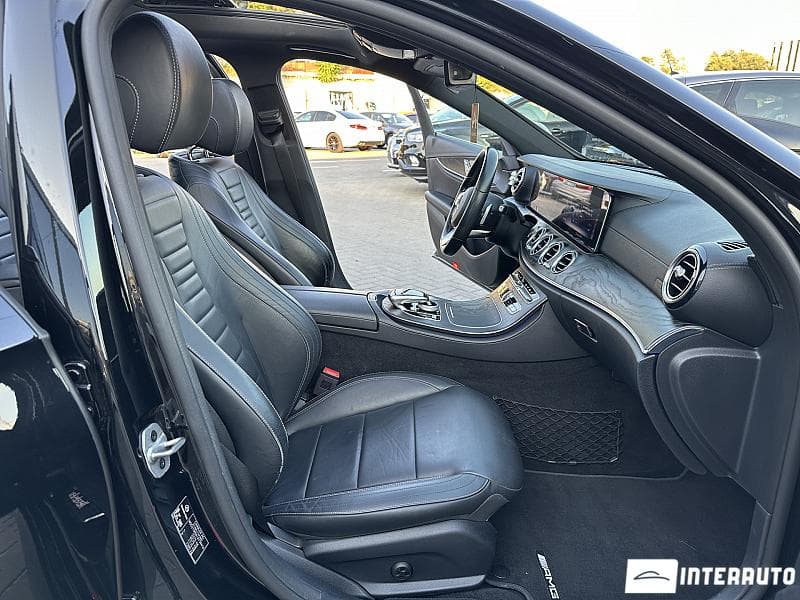 2020 Mercedes E 220 — Miniatură 13