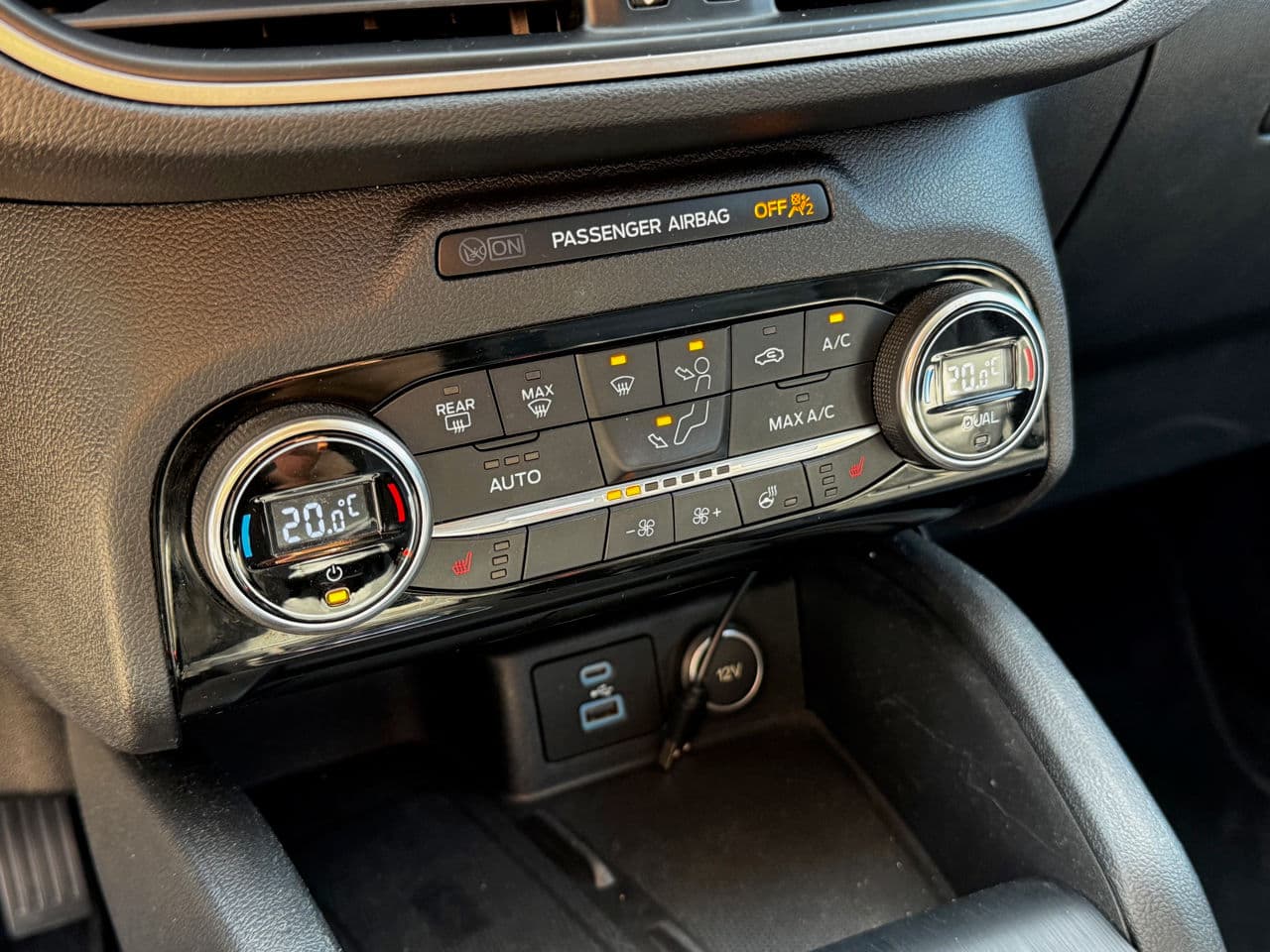 2021 Ford Escape — Miniatură 11