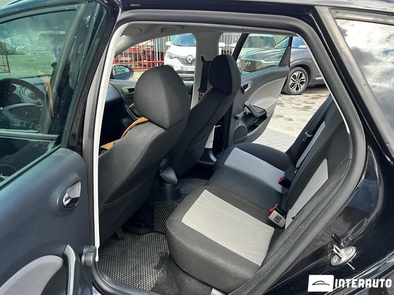 2012 Seat Ibiza — Miniatură 9
