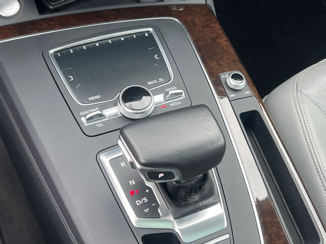 2018 Audi Q5 — Miniatură 11