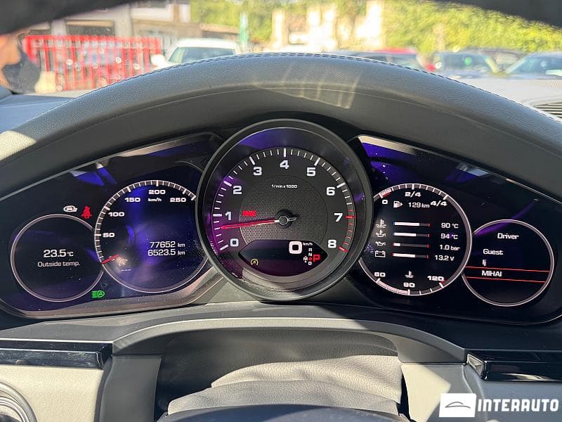 2019 Porsche Cayenne — Miniatură 9