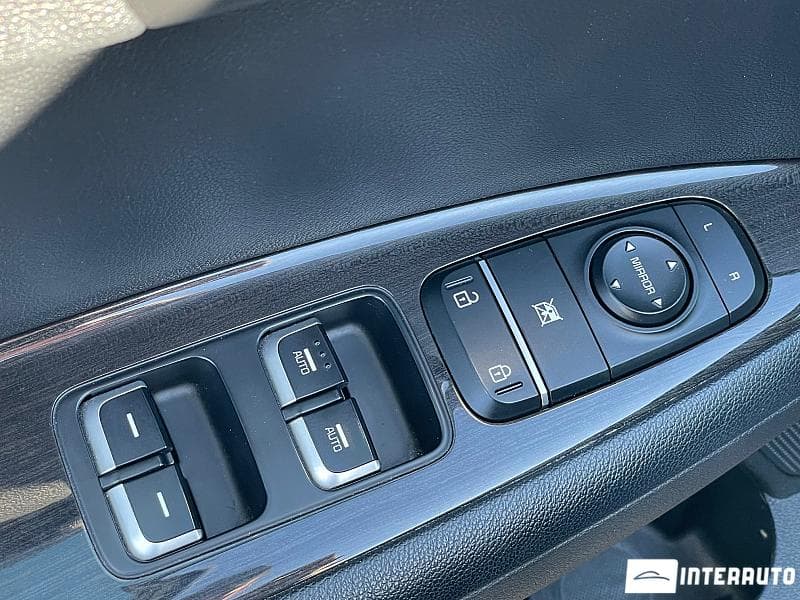 Kia Optima 2018 — Миниатюра 8