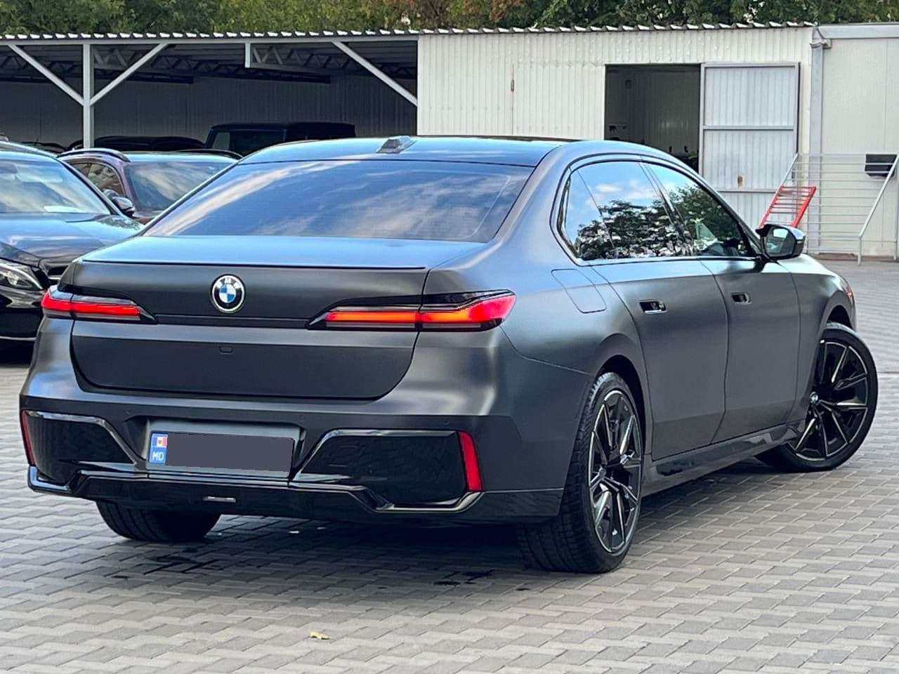 2023 BMW 740 — Miniatură 4