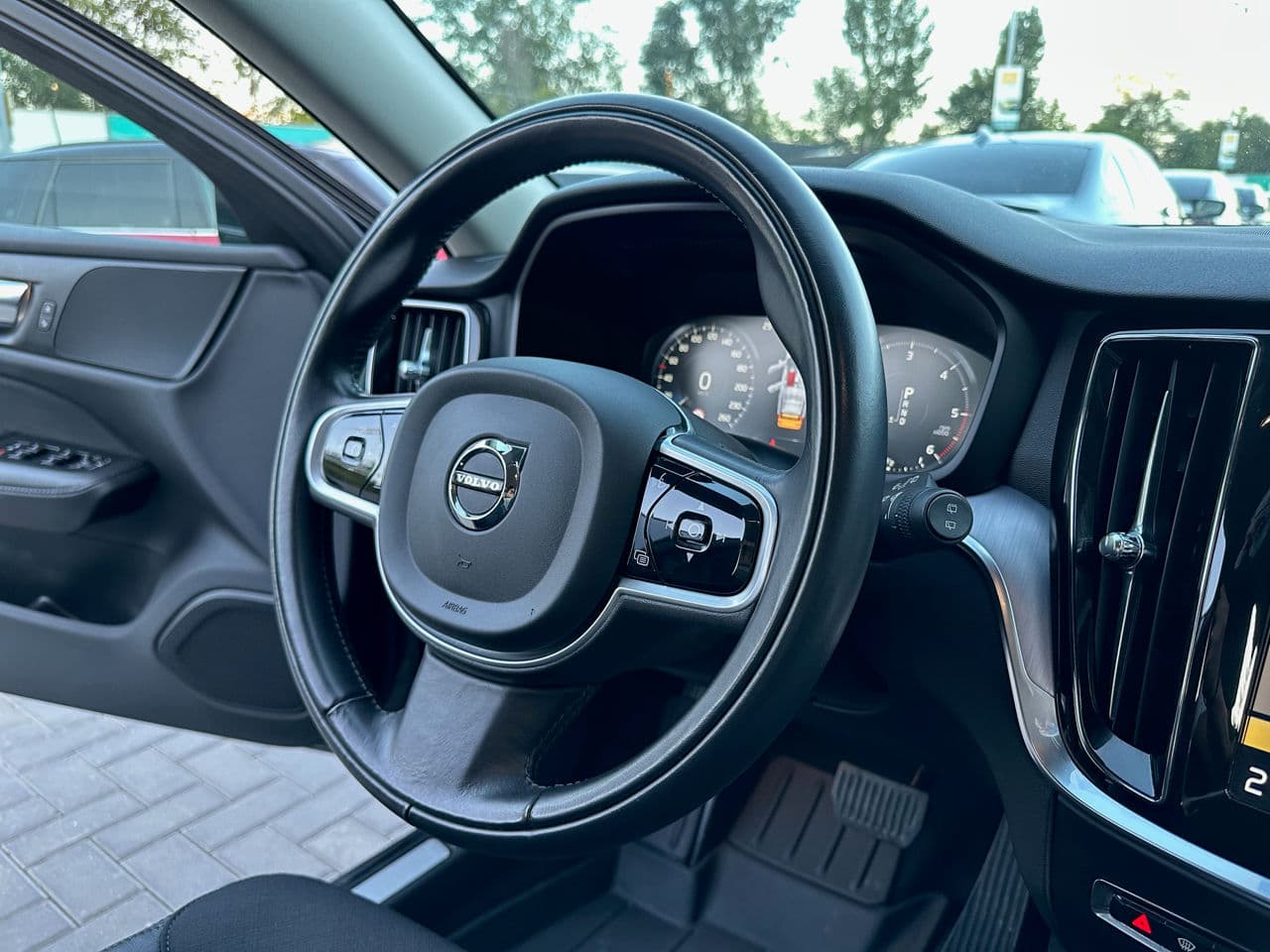 2019 Volvo V 60 — Miniatură 11