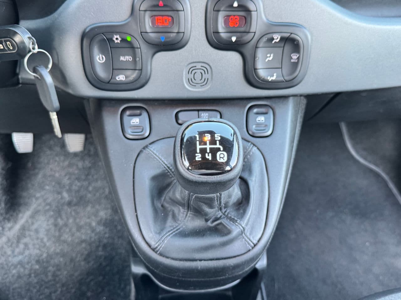2019 Fiat Panda — Miniatură 11