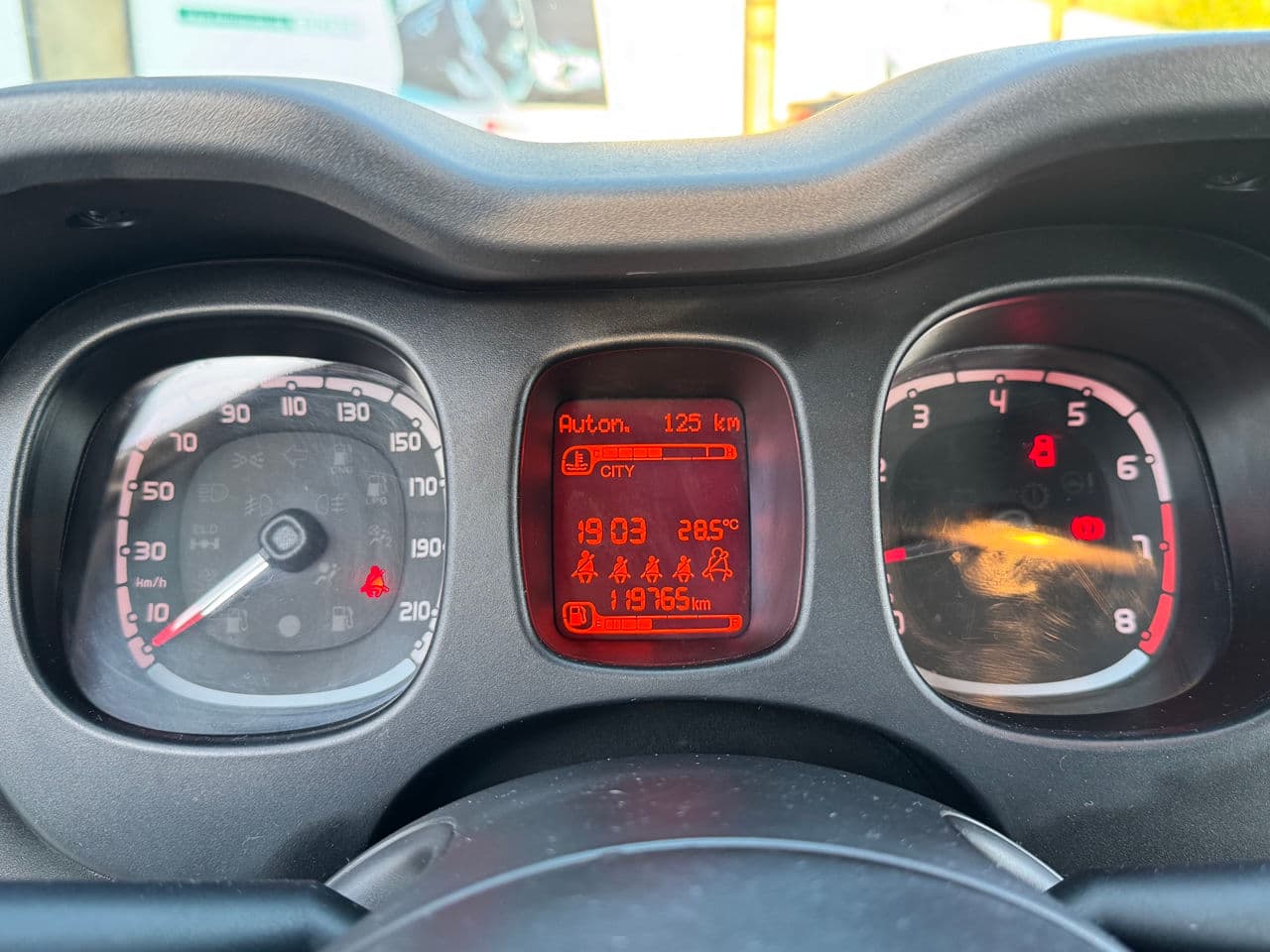 2019 Fiat Panda — Miniatură 8