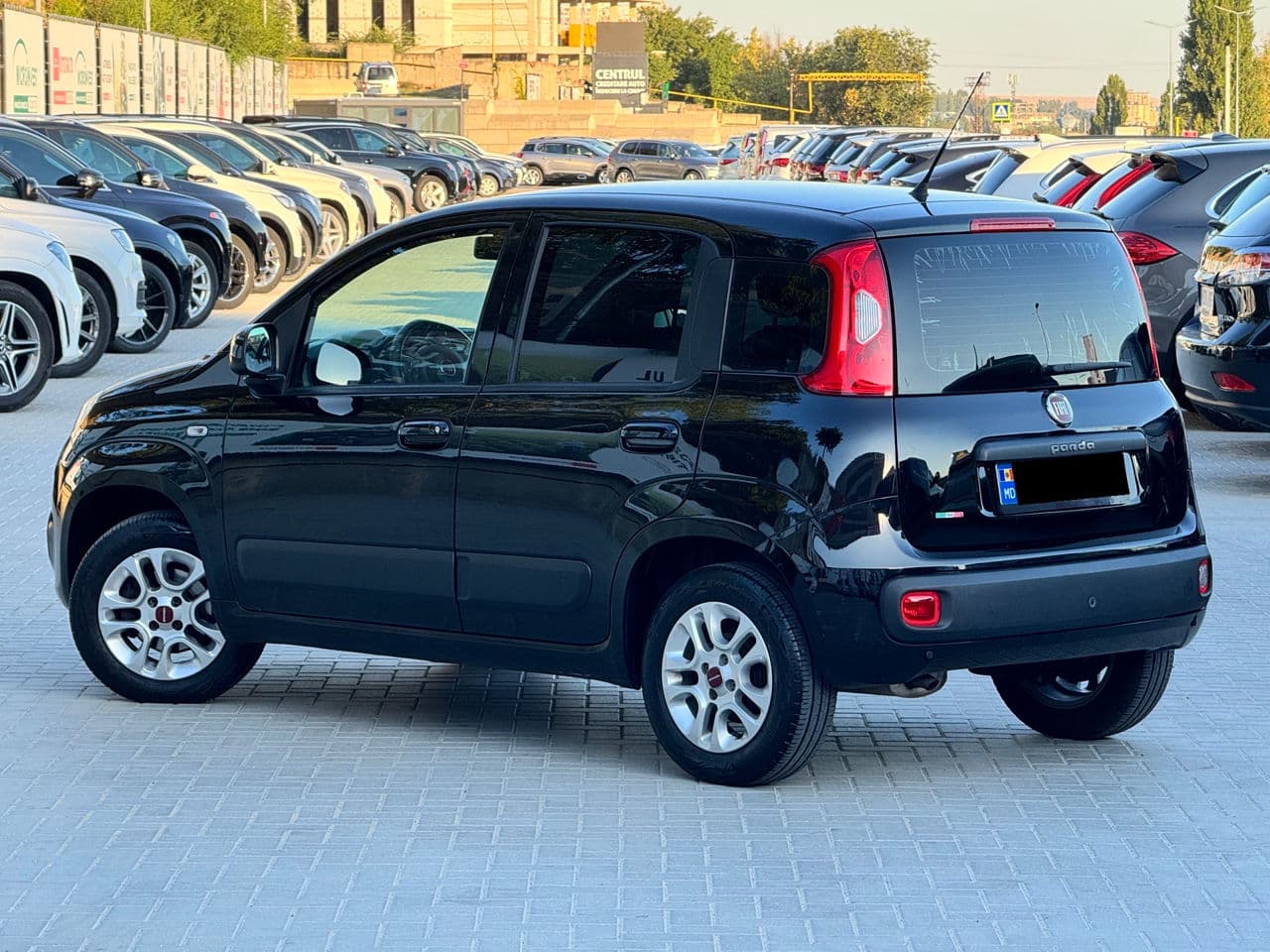 2019 Fiat Panda — Miniatură 4