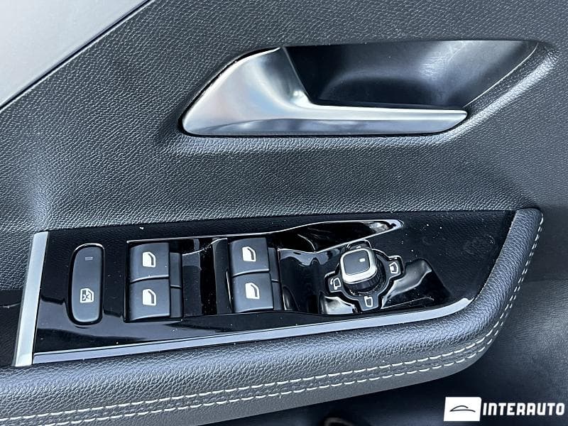 2022 Opel Astra — Miniatură 17