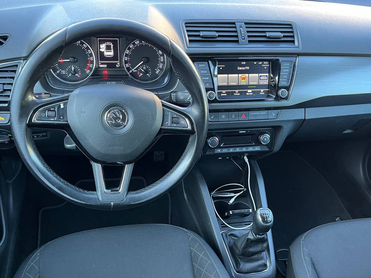 2015 Skoda Fabia — Miniatură 9