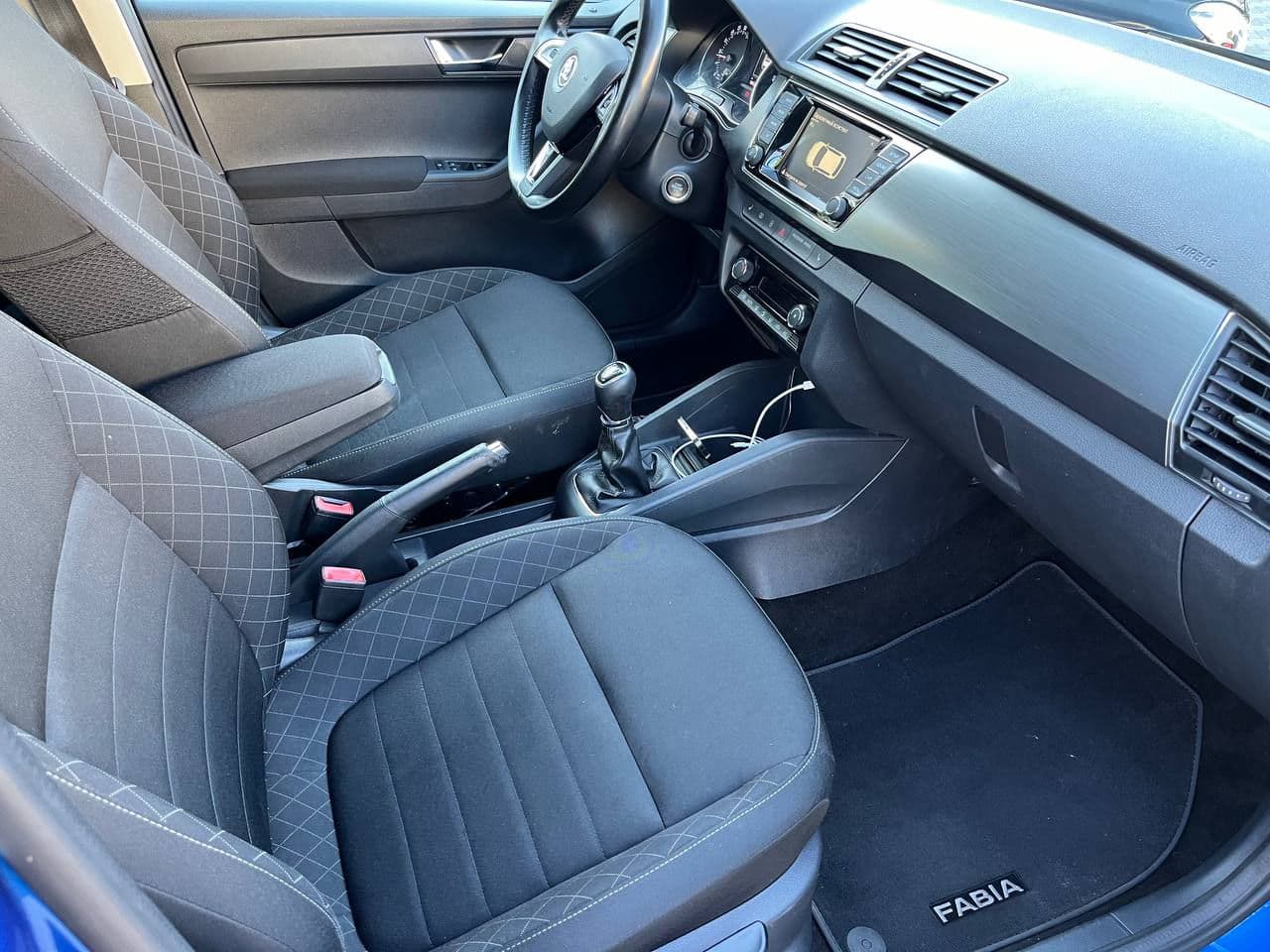 2015 Skoda Fabia — Miniatură 8