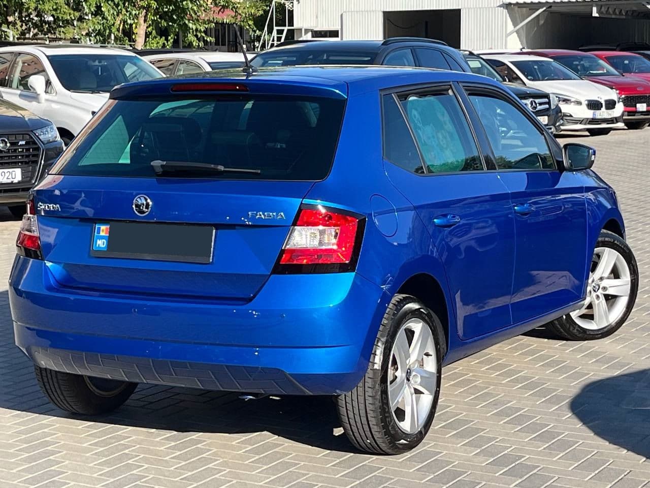 2015 Skoda Fabia — Miniatură 4