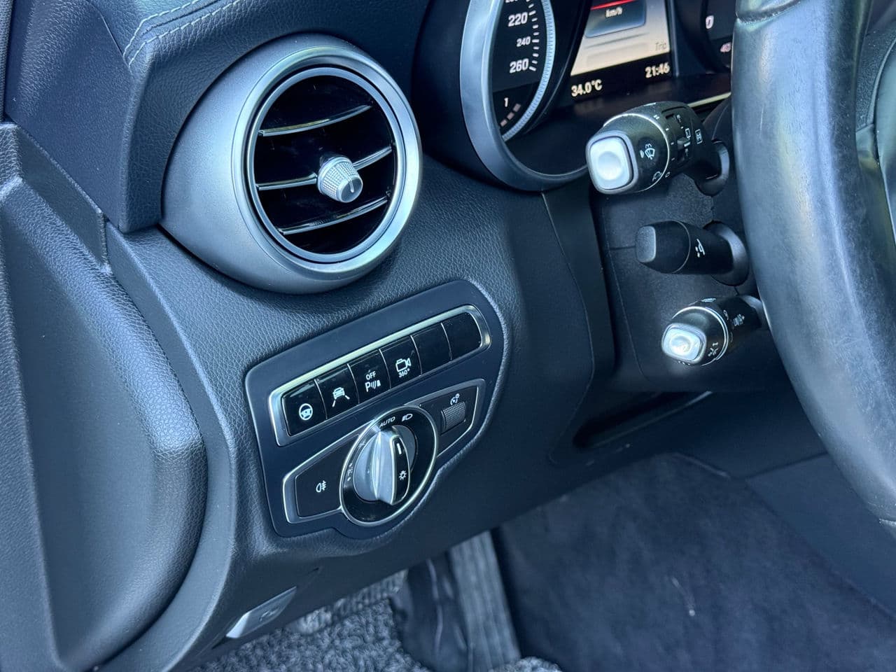 Mercedes GLC 220d 2016 — Миниатюра 9