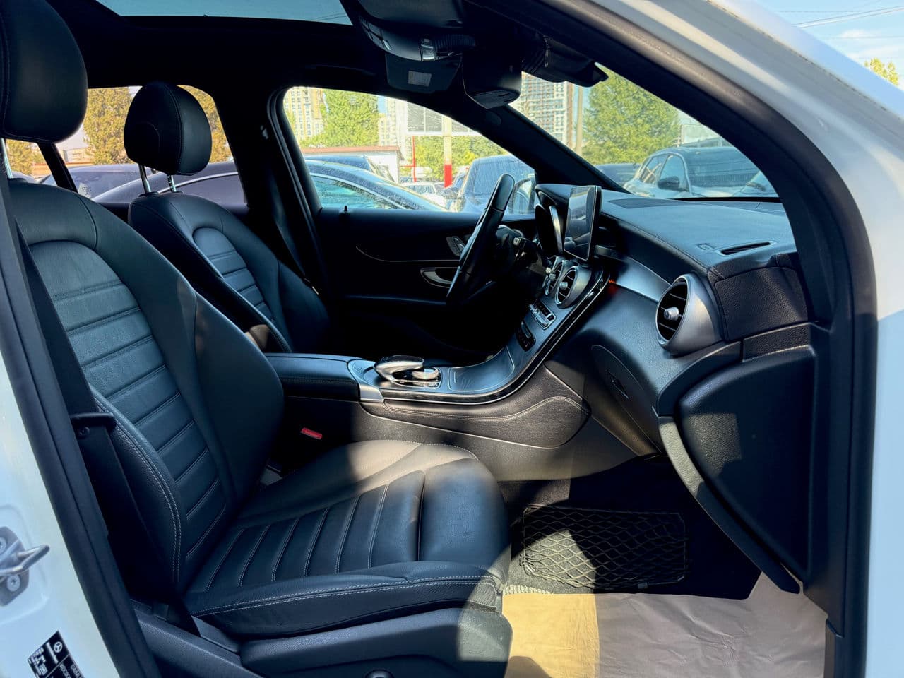 Mercedes GLC 220d 2016 — Миниатюра 16