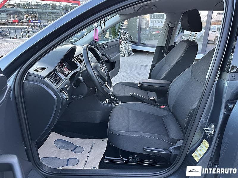 2014 Skoda Rapid — Miniatură 5