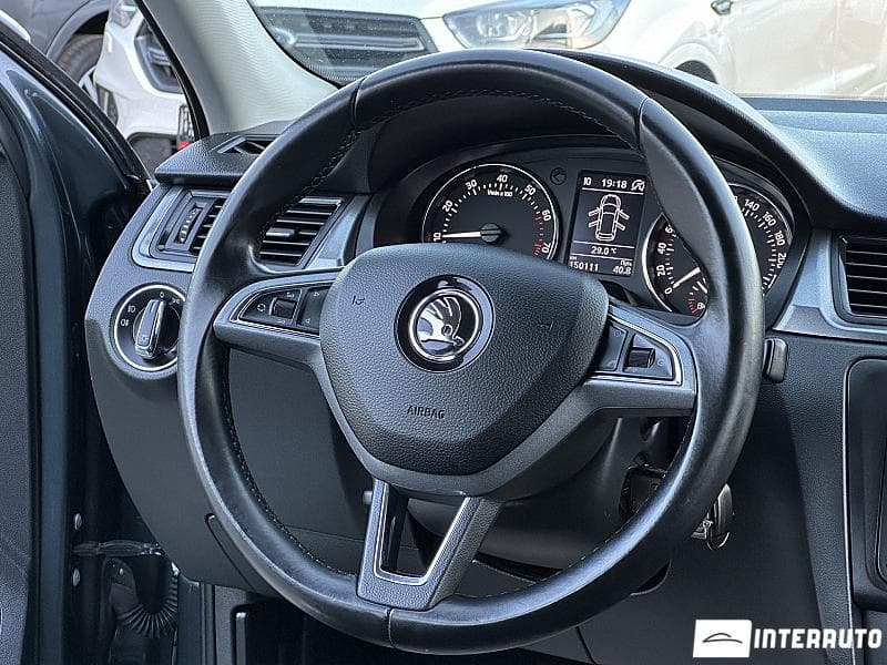 2014 Skoda Rapid — Miniatură 7