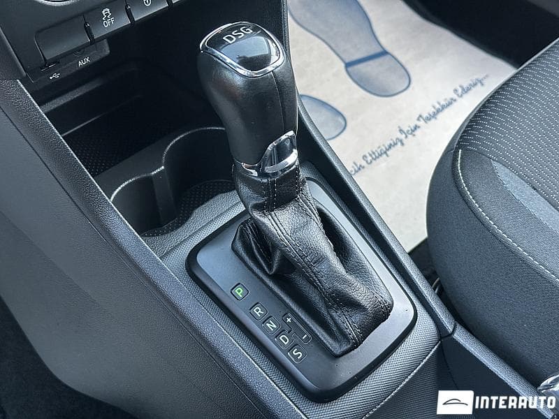 2014 Skoda Rapid — Miniatură 11