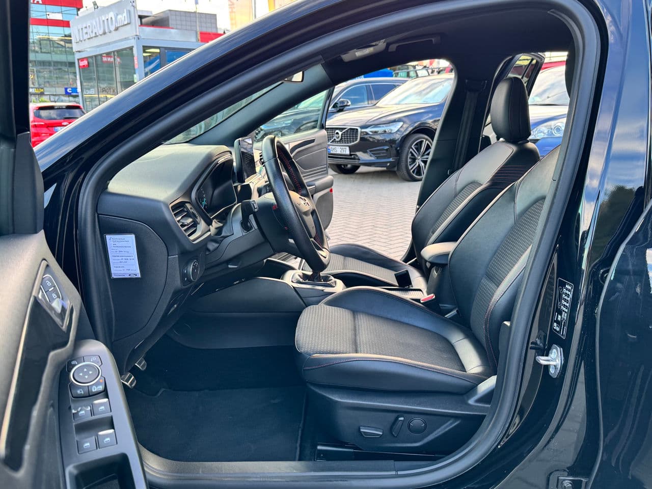 Ford Focus 2018 — Миниатюра 5