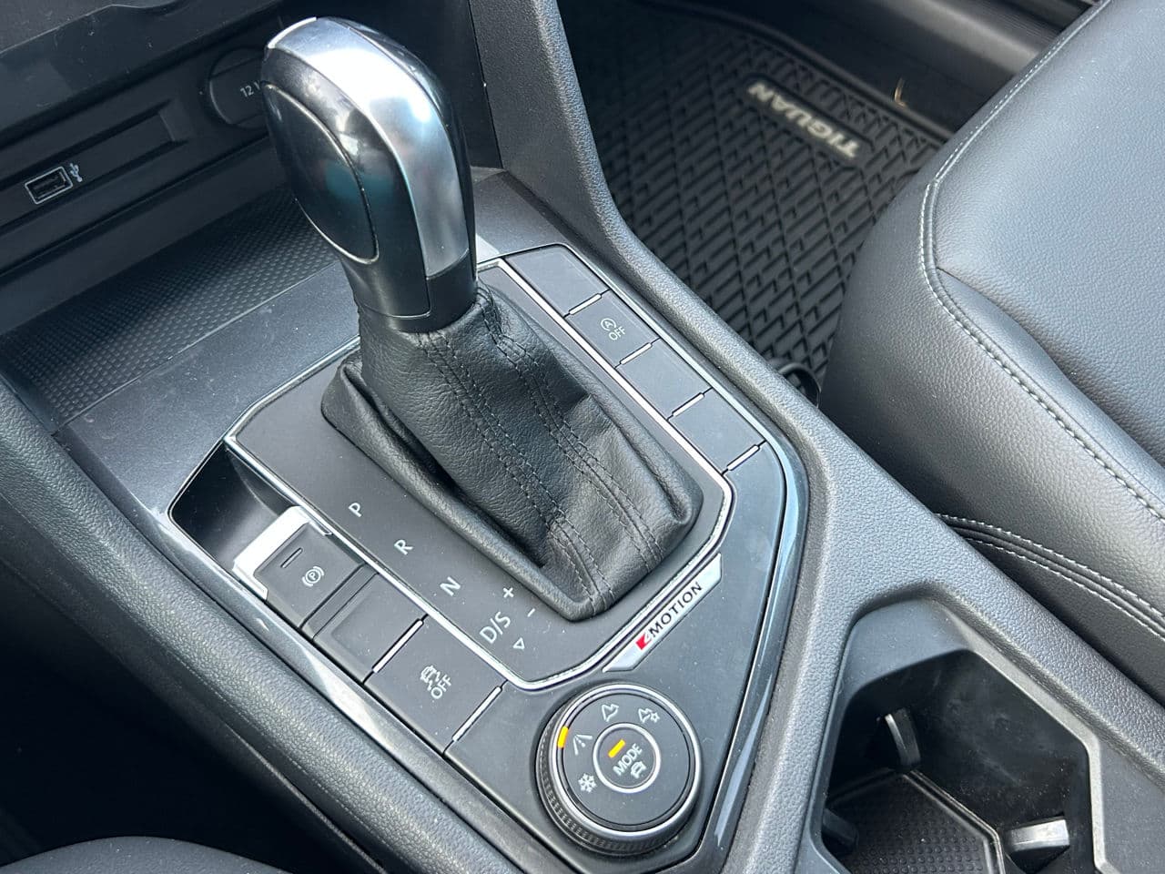 2017 Volkswagen Tiguan — Miniatură 13