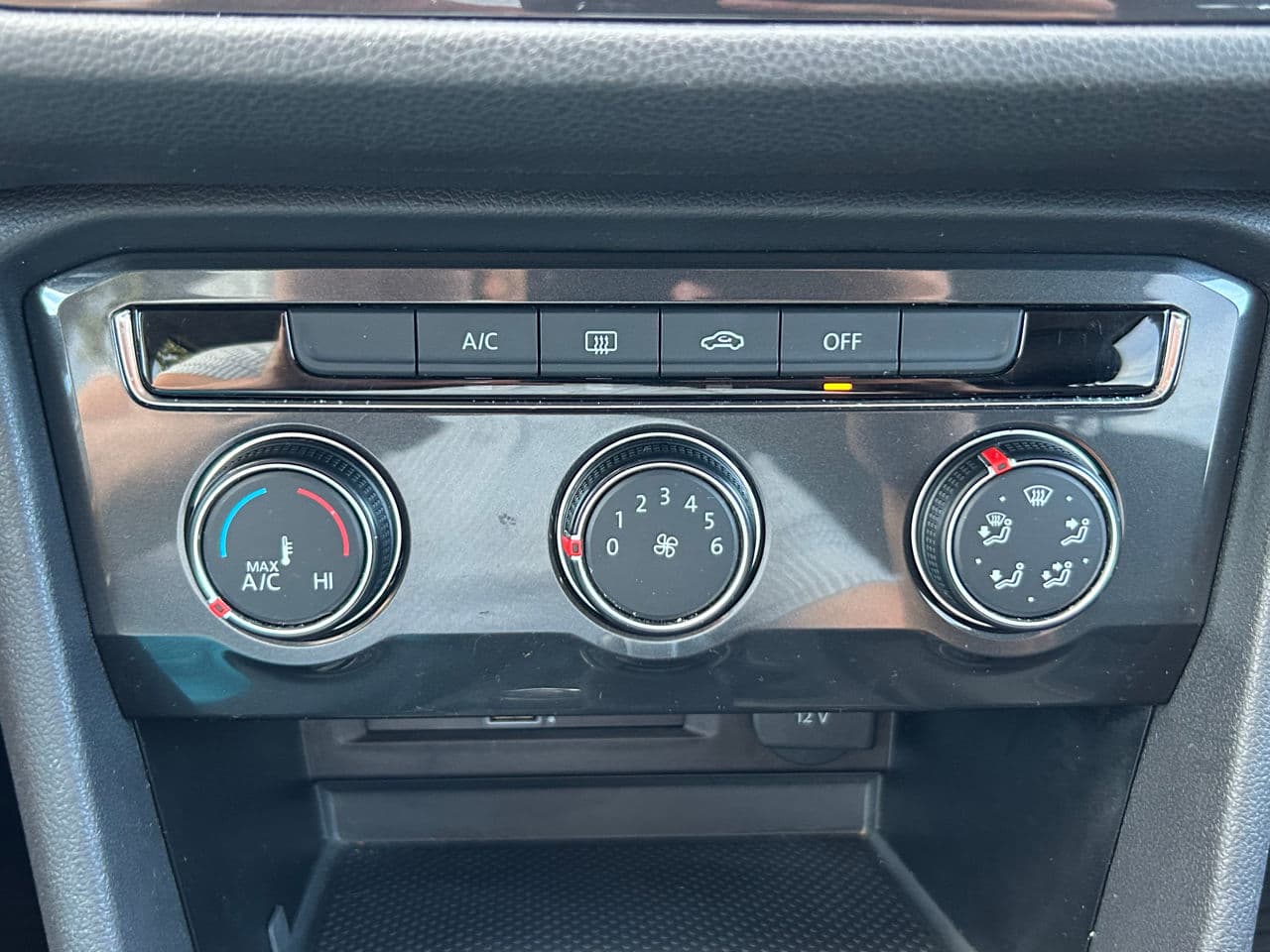 2017 Volkswagen Tiguan — Miniatură 12
